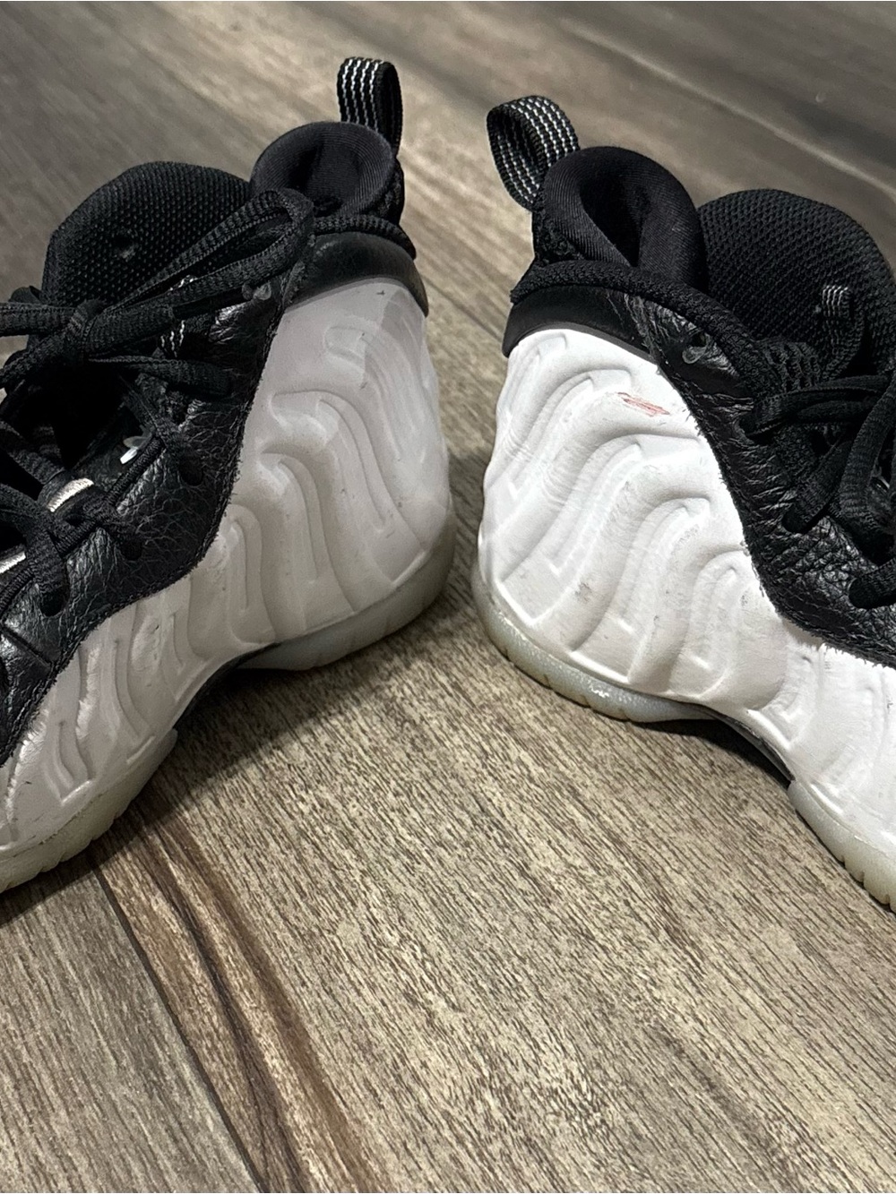 Nike Kids Black and White Foam Sneakers